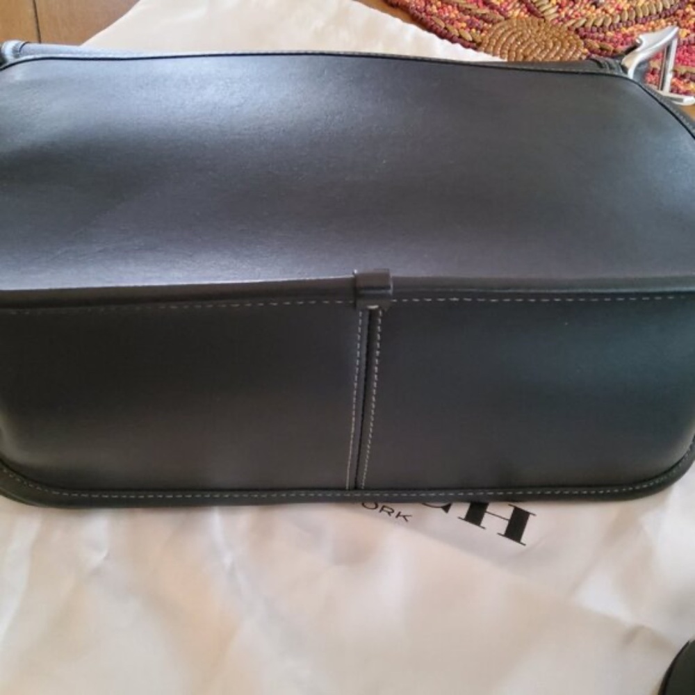 Coach Originals Patricia Legacy Bag in Silver/Black Glovetanned Leather - Picture 12 of 13